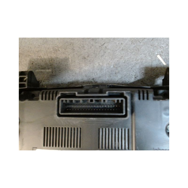 BLOC COMPTEURS RENAULT SCENIC 4
