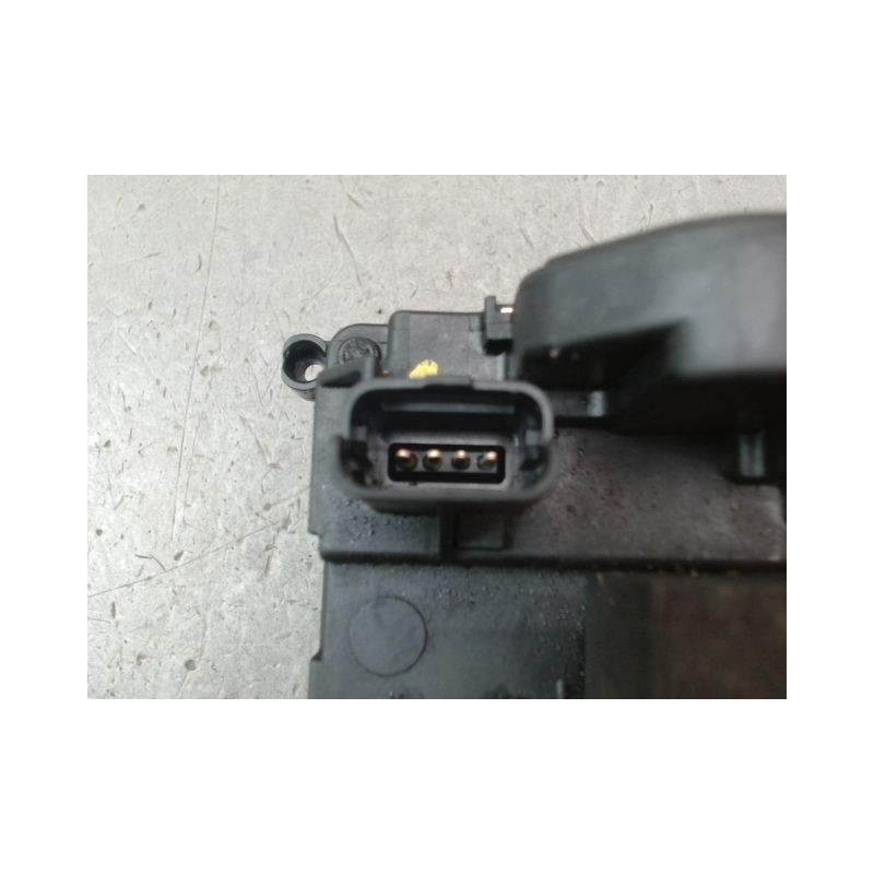 SYSTEME CONDAMNATION ARRIERE GAUCHE RENAULT CLIO III Phase 2 2009-2014