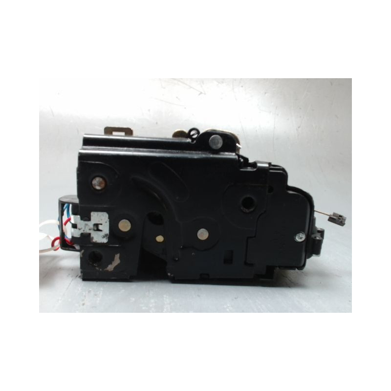 SYSTEME CONDAMNATION ARRIERE GAUCHE VOLKSWAGEN GOLF IV 98-2004