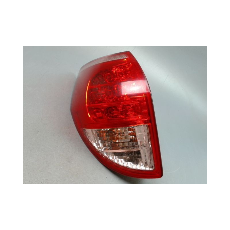 FEU ARRIERE GAUCHE  TOYOTA RAV4 BREAK III Phase 1 2006-2009