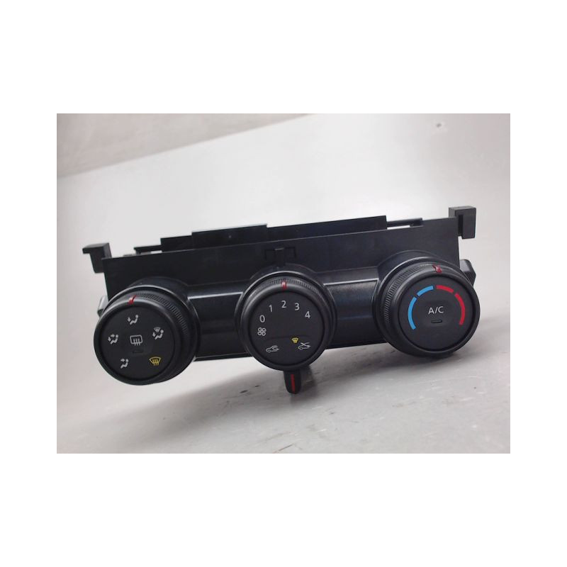 COMMANDE DE CHAUFFAGE DACIA DUSTER