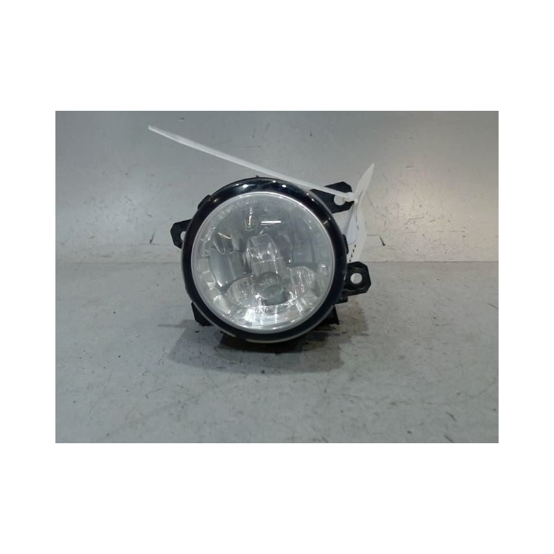PHARE ANTIBROUILLARD AVANT DROIT SUBARU XV