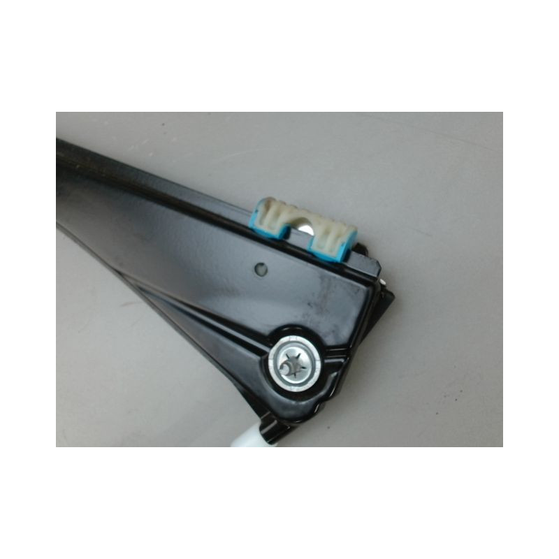 MECANISME LEVE-GLACE AVANT GAUCHE VOLKSWAGEN GOLF