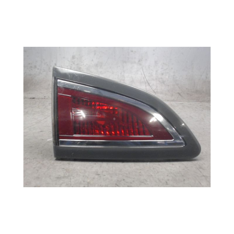 FEU ARRIERE INTERIEUR GAUCHE RENAULT MEGANE