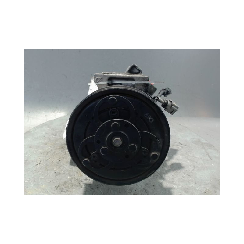 COMPRESSEUR AIR CONDITIONNE RENAULT CLIO IV