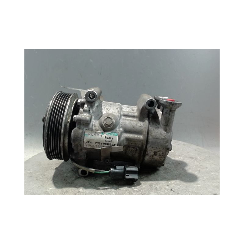 COMPRESSEUR AIR CONDITIONNE FORD FIESTA 2005-
