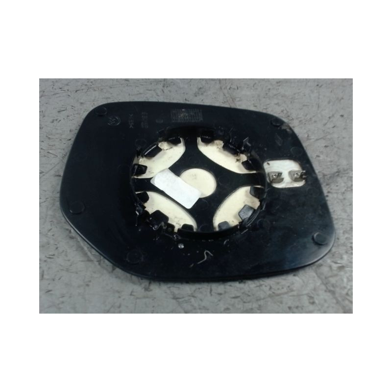 GLACE RETROVISEUR EXT D PEUGEOT PARTNER -2002