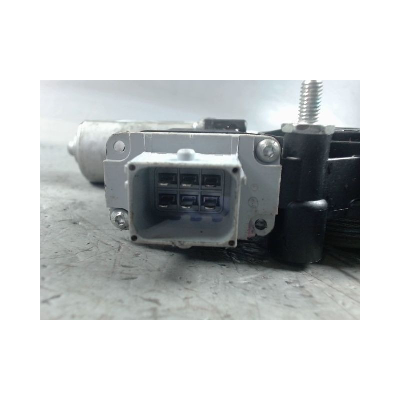 MECANISME+MOTEUR LEVE-GLACE AVANT DROIT FIAT DOBLO CARGO 2006-