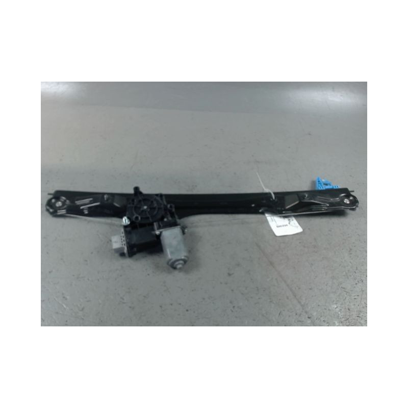MECANISME+MOTEUR LEVE-GLACE AVANT GAUCHE FIAT DOBLO CARGO 2006-