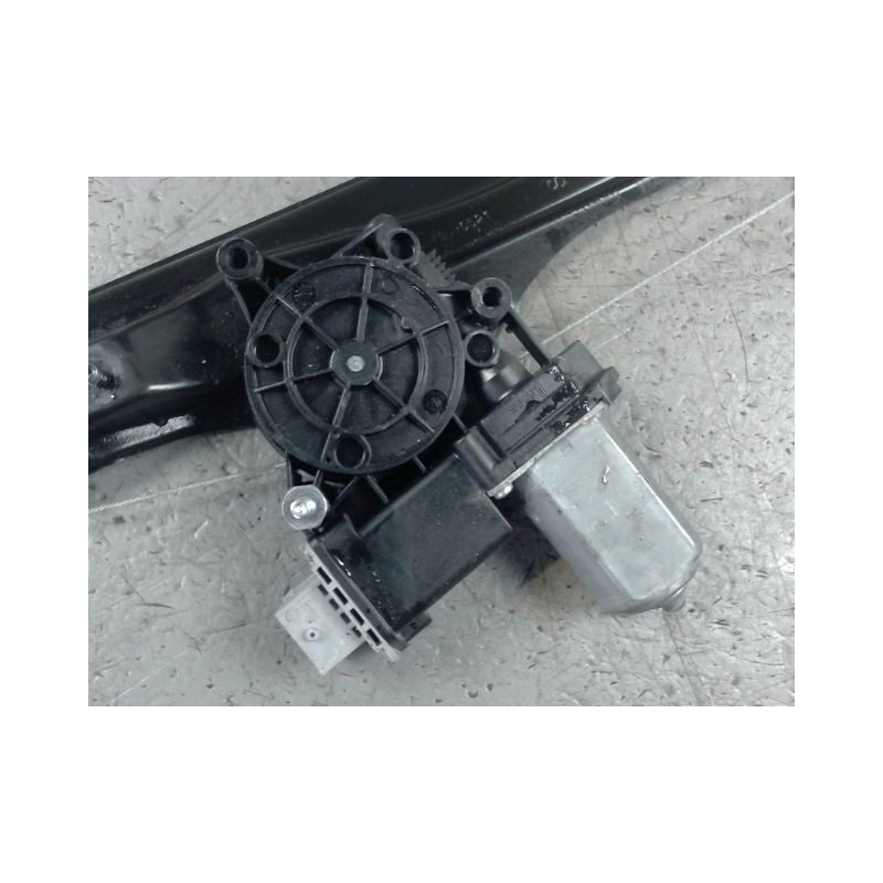 MECANISME+MOTEUR LEVE-GLACE AVANT GAUCHE FIAT DOBLO CARGO 2006-