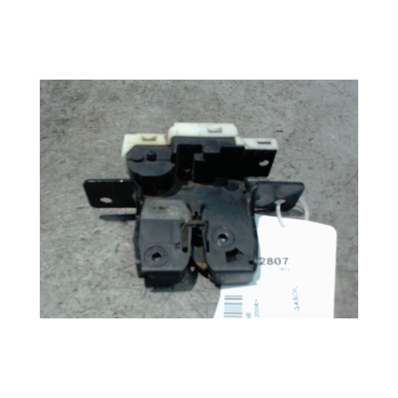 SERRURE HAYON  RENAULT SCENIC II PH2 2006-