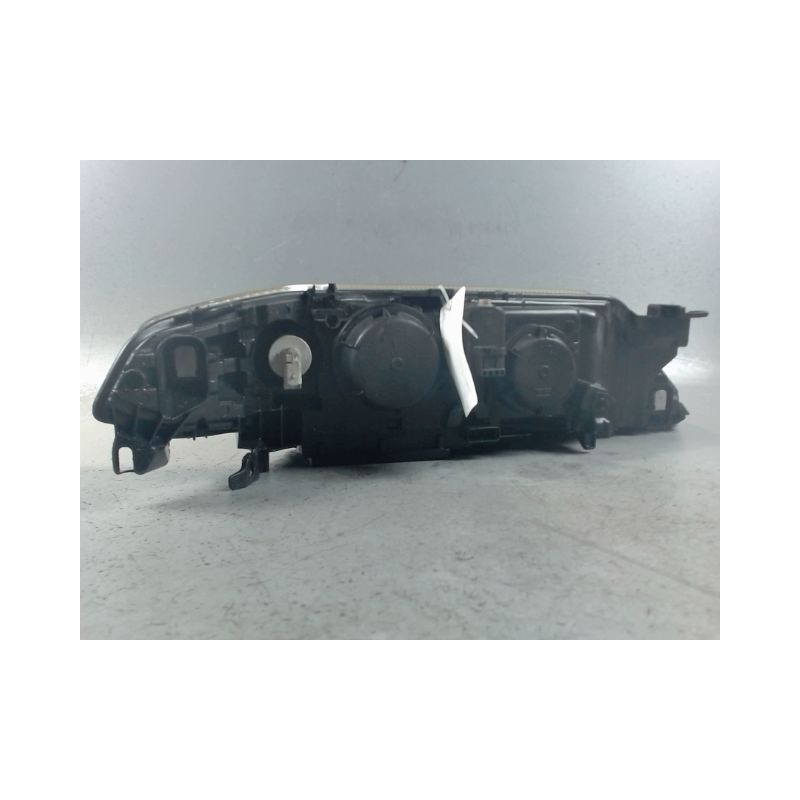 PHARE GAUCHE RENAULT LAGUNA II 00-2005