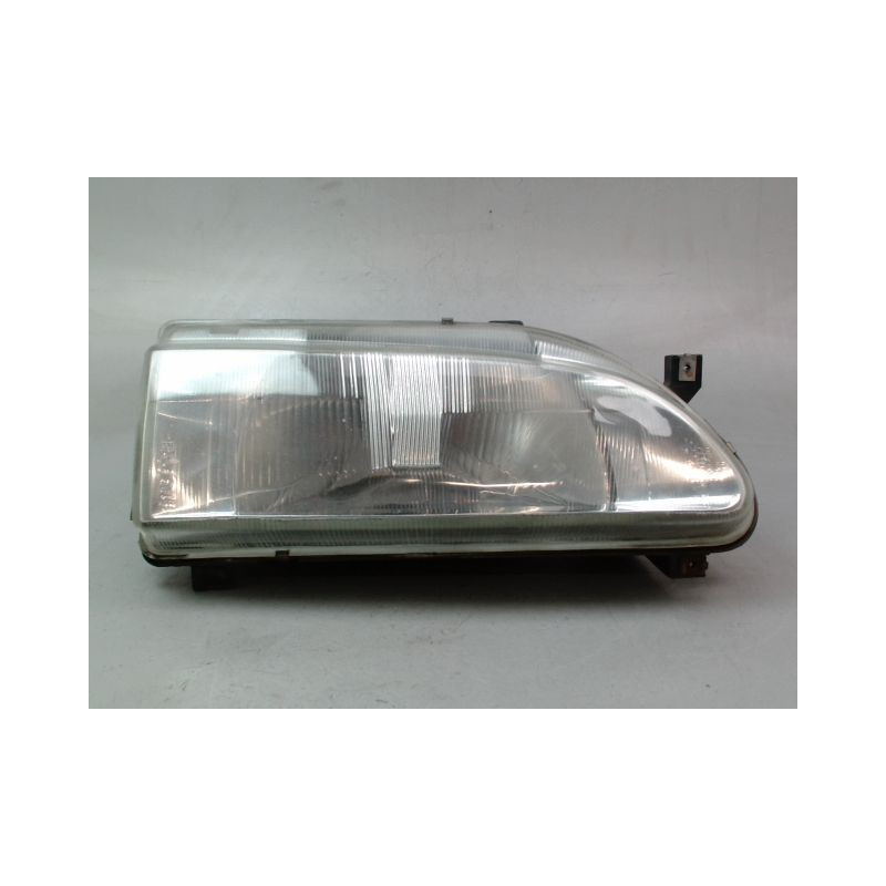 PHARE DROIT RENAULT R19 Phase 2 1992-1996