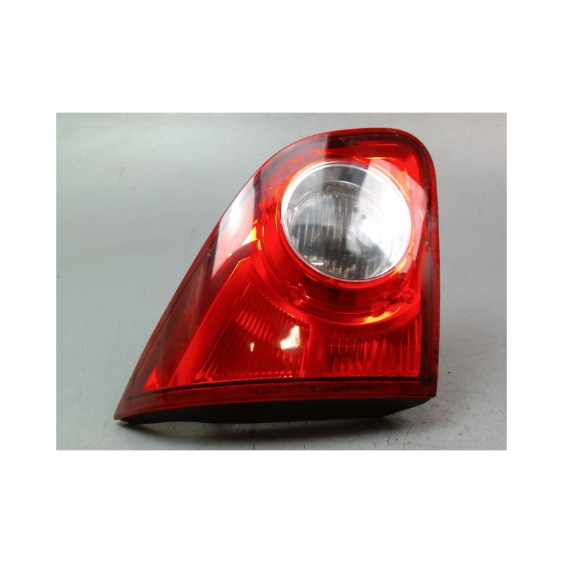 FEU ARRIERE INTERIEUR GAUCHE NISSAN QASHQAI BREAK I Phase 1 2007-2010