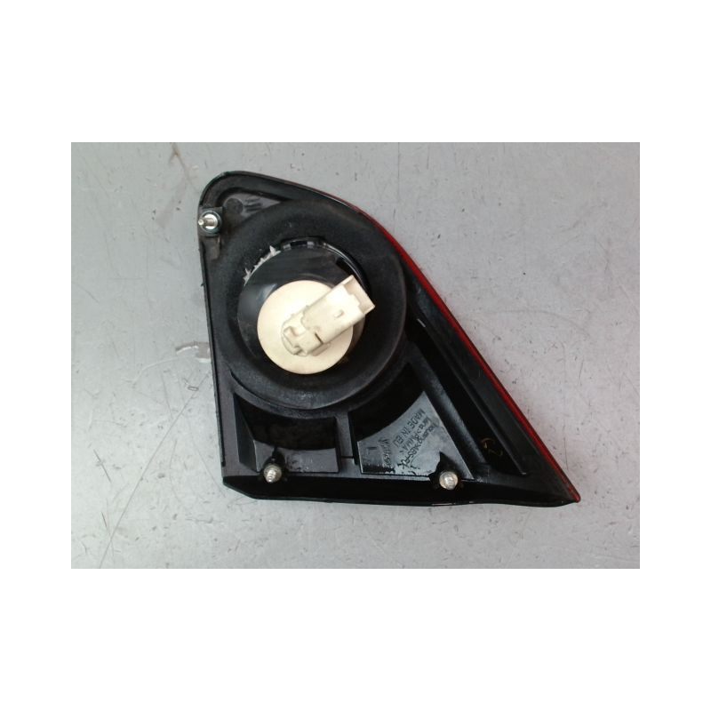 FEU ARRIERE INTERIEUR GAUCHE NISSAN QASHQAI BREAK I Phase 1 2007-2010