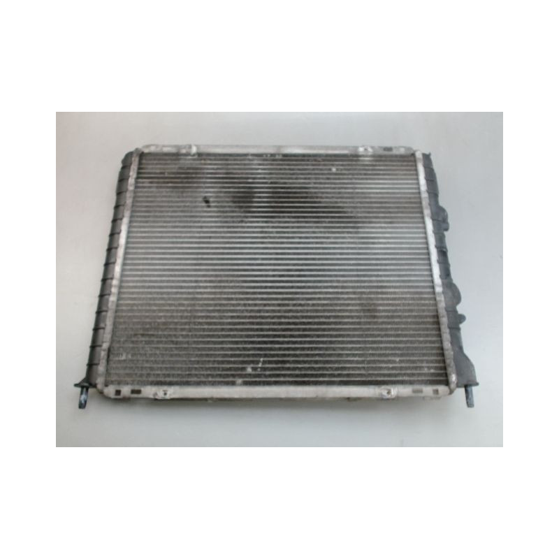 RADIATEUR RENAULT CLIO