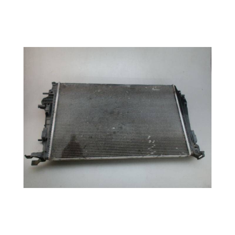 RADIATEUR RENAULT MEGANE