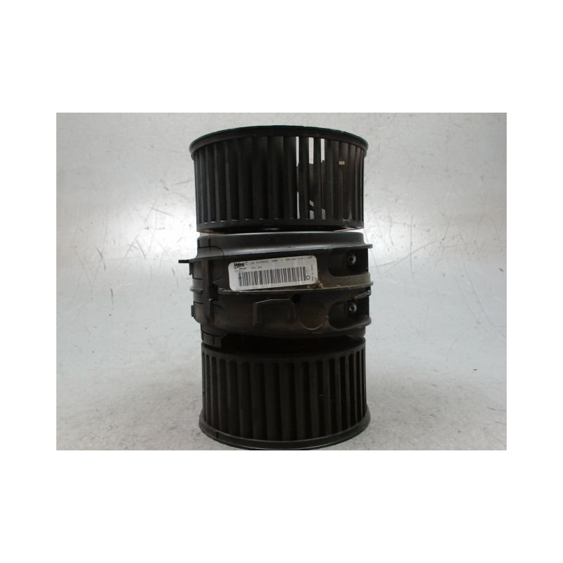 MOTEUR VENTILATEUR CHAUFFAGE RENAULT MEGANE