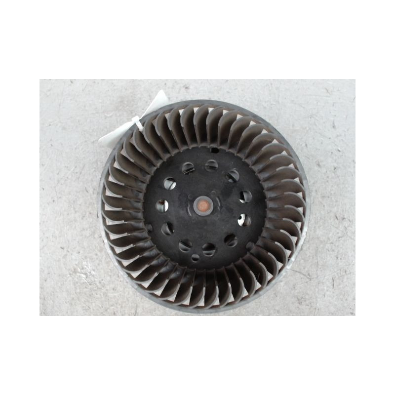 MOTEUR VENTILATEUR CHAUFFAGE RENAULT MEGANE