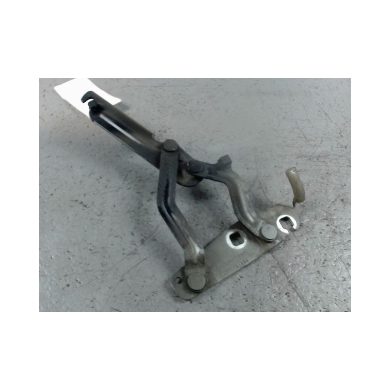 COMPAS GAUCHE CAPOT FORD FIESTA 2005-
