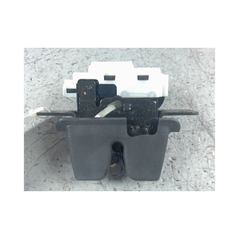 SERRURE HAYON  RENAULT MEGANE II PH1 02-05