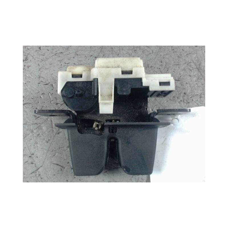 SERRURE HAYON  RENAULT MEGANE II PH1 02-05
