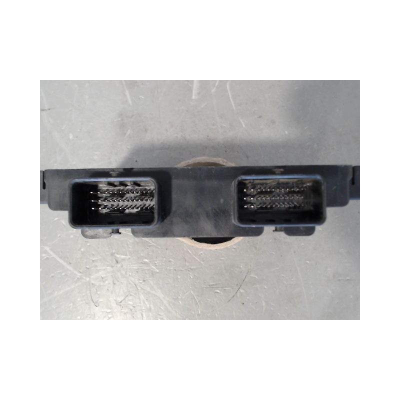 CALCULATEUR MOTEUR PEUGEOT EXPERT