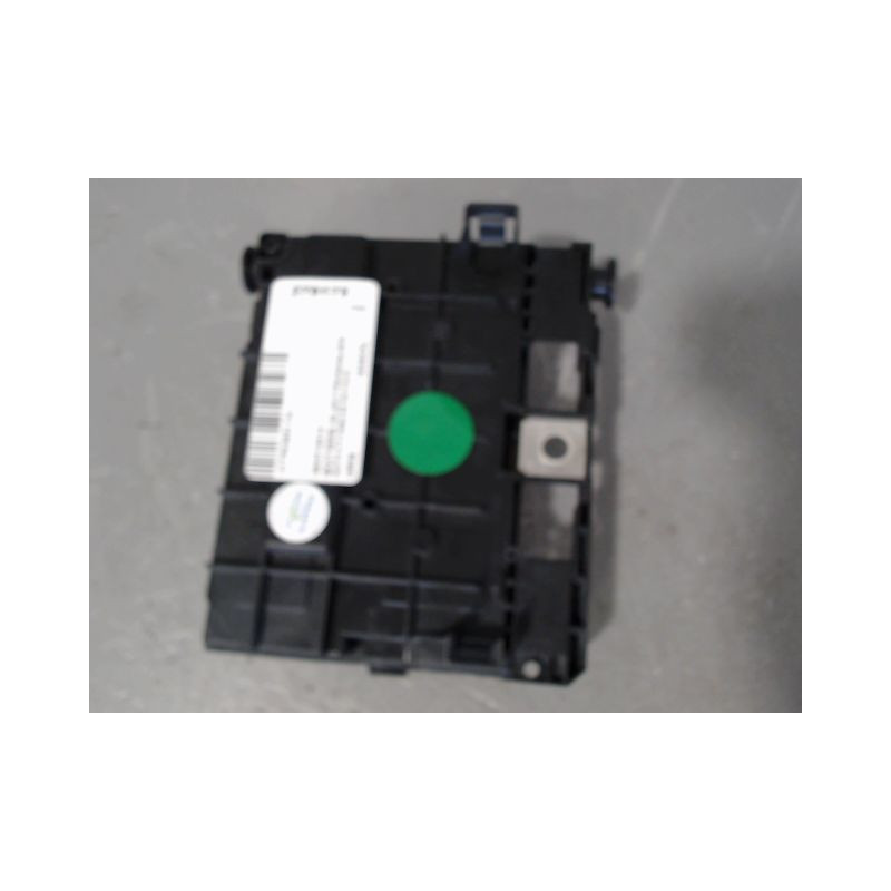 BOITE A FUSIBLES CITROEN C4