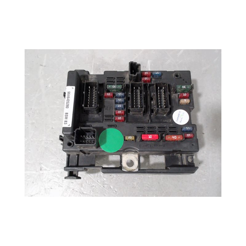 BOITE A FUSIBLES CITROEN XSARA
