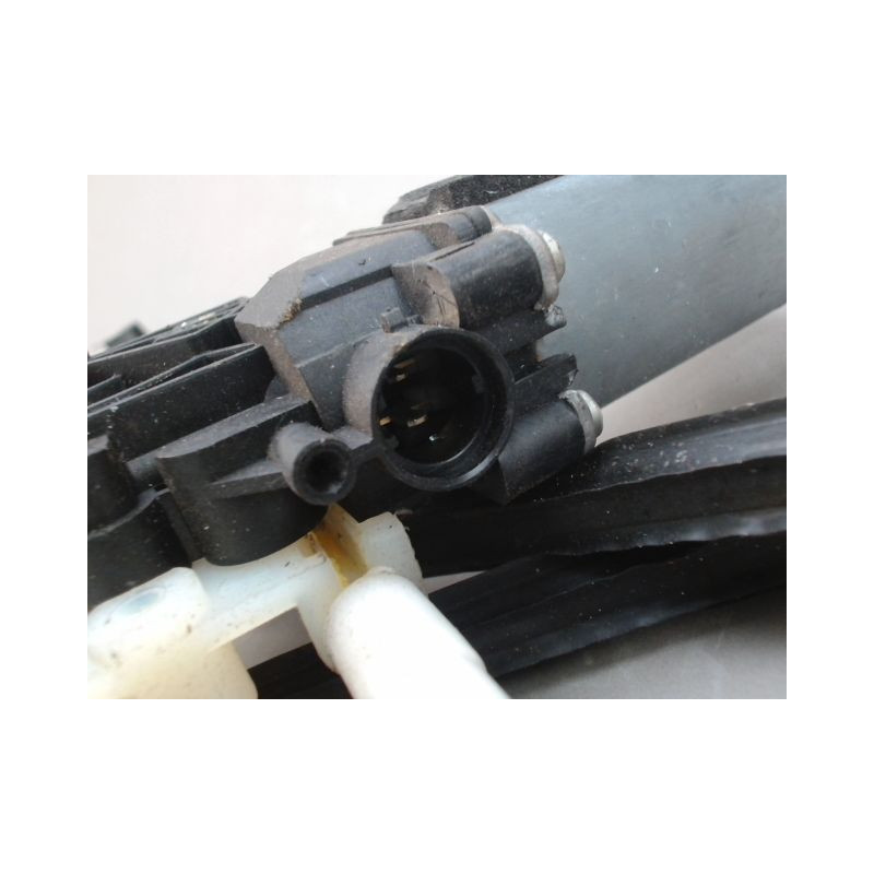 MECANISME LEVE-GLACE AVANT DROIT RENAULT MEGANE