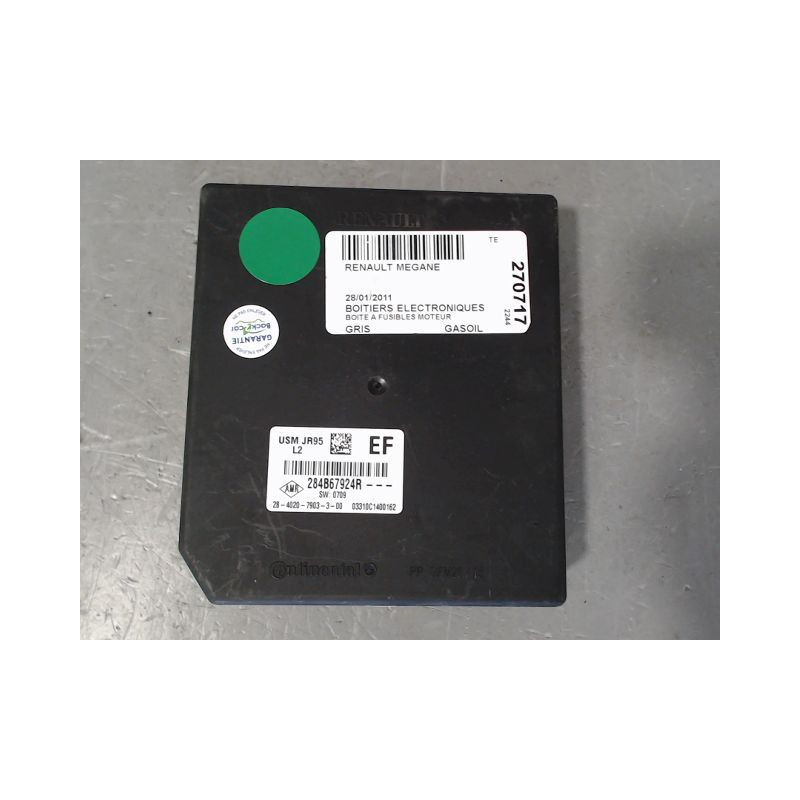 BOITE A FUSIBLES RENAULT MEGANE