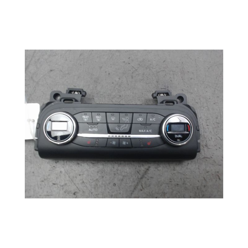 COMMANDE DE CHAUFFAGE FORD FOCUS