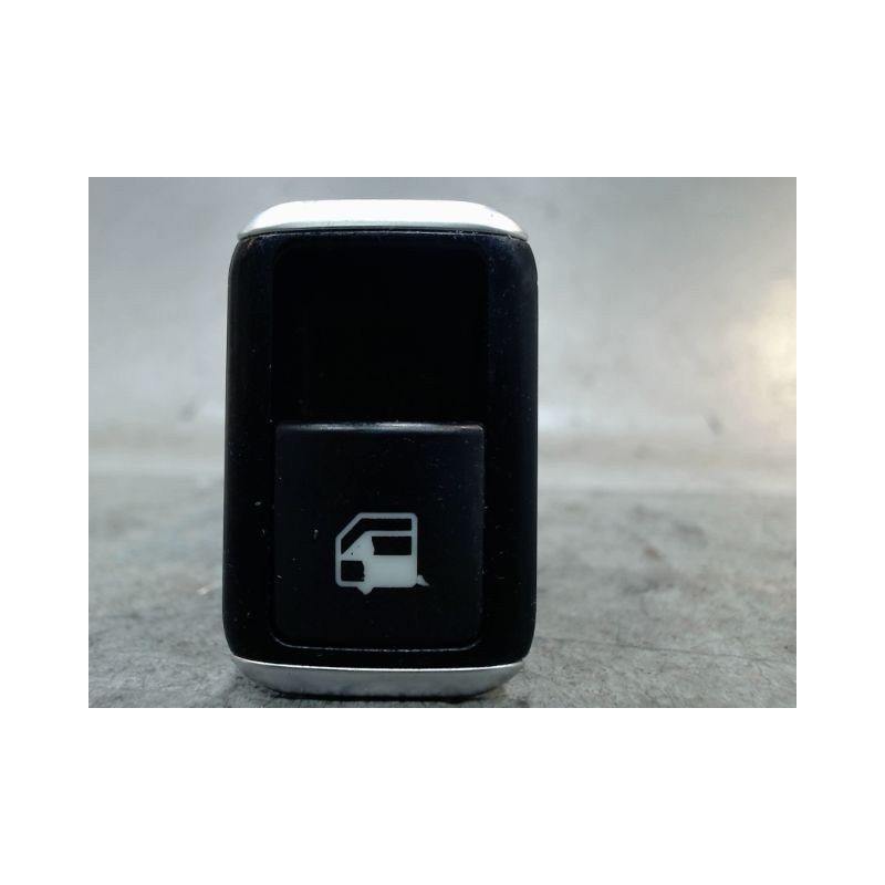 COMMANDE LEVE-GLACE PORTE AVD MERCEDES CLASSE A