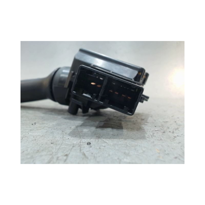 COMMANDE ESSUIE GLACE TOYOTA YARIS