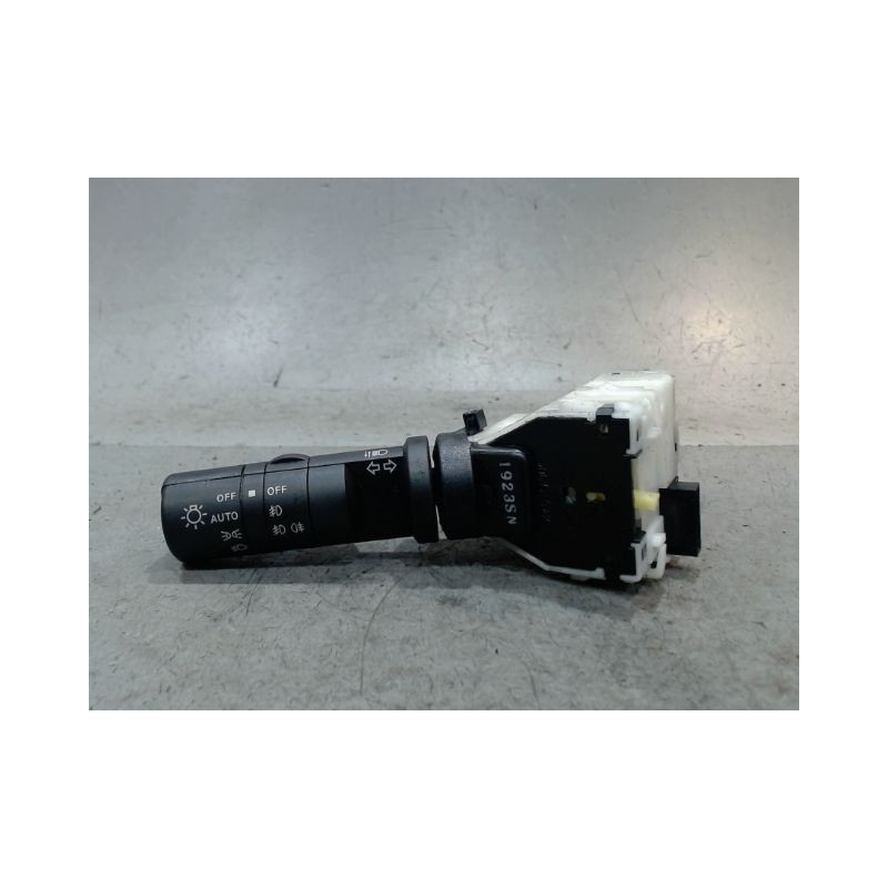 COMMANDE CLIGNOTANT NISSAN QASHQAI