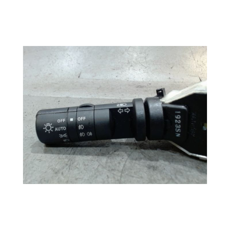 COMMANDE CLIGNOTANT NISSAN QASHQAI