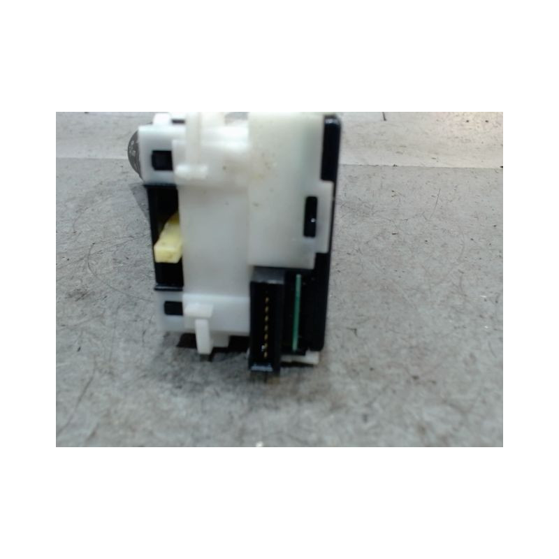 COMMANDE CLIGNOTANT NISSAN QASHQAI