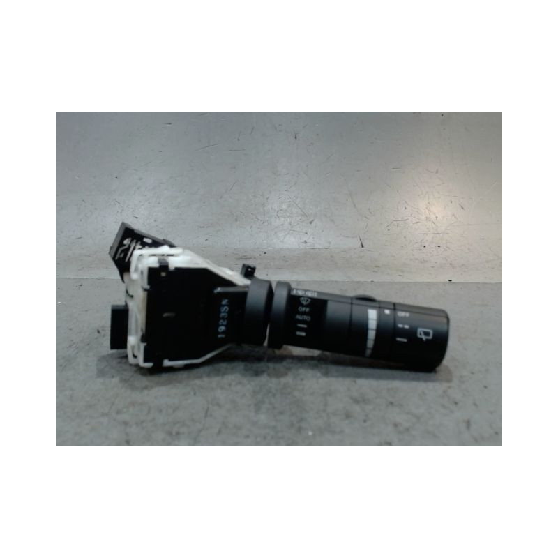 COMMANDE ESSUIE GLACE NISSAN QASHQAI