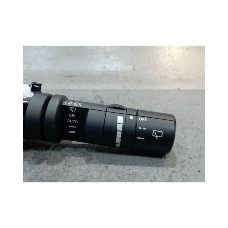 COMMANDE ESSUIE GLACE NISSAN QASHQAI
