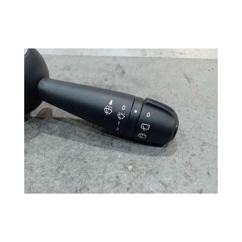 COMMANDE ESSUIE GLACE DACIA SANDERO