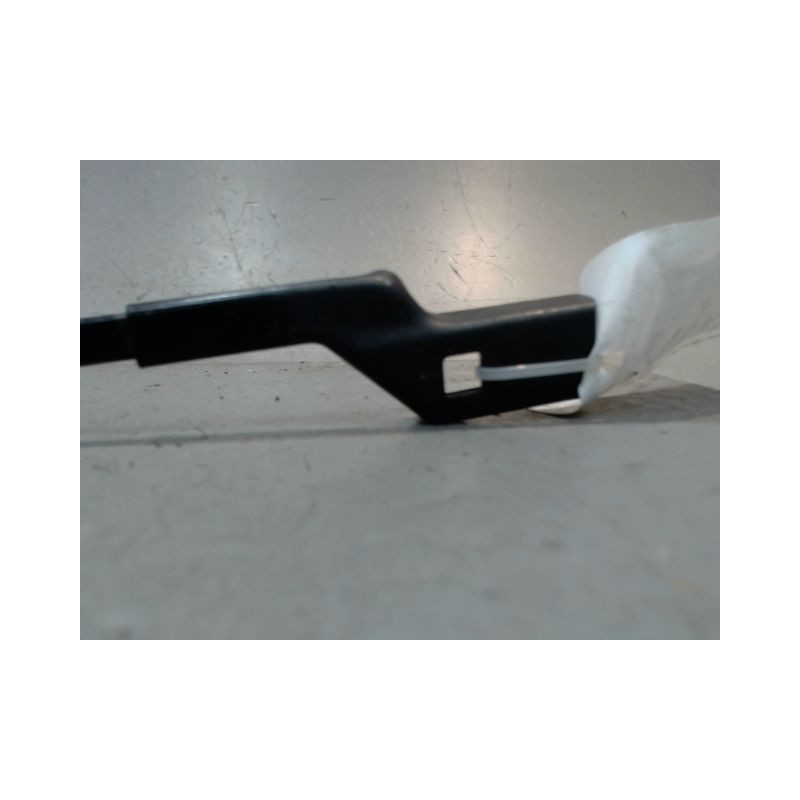 BRAS ESSUIE-GLACE AVANT GAUCHE FORD KA