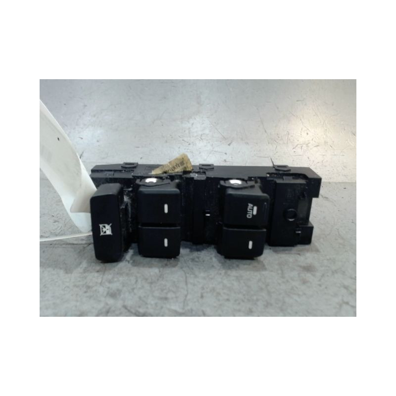 COMMANDE LEVE-GLACE PORTE AVG HYUNDAI I20