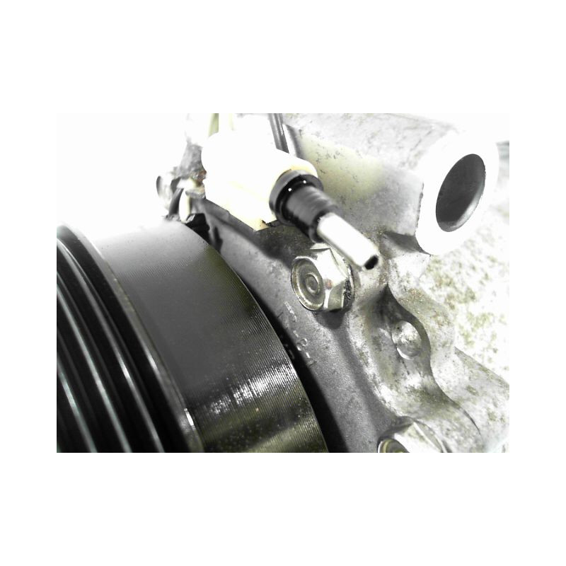 COMPRESSEUR AIR CONDITIONNE RENAULT TWINGO PH.3 2000-2007