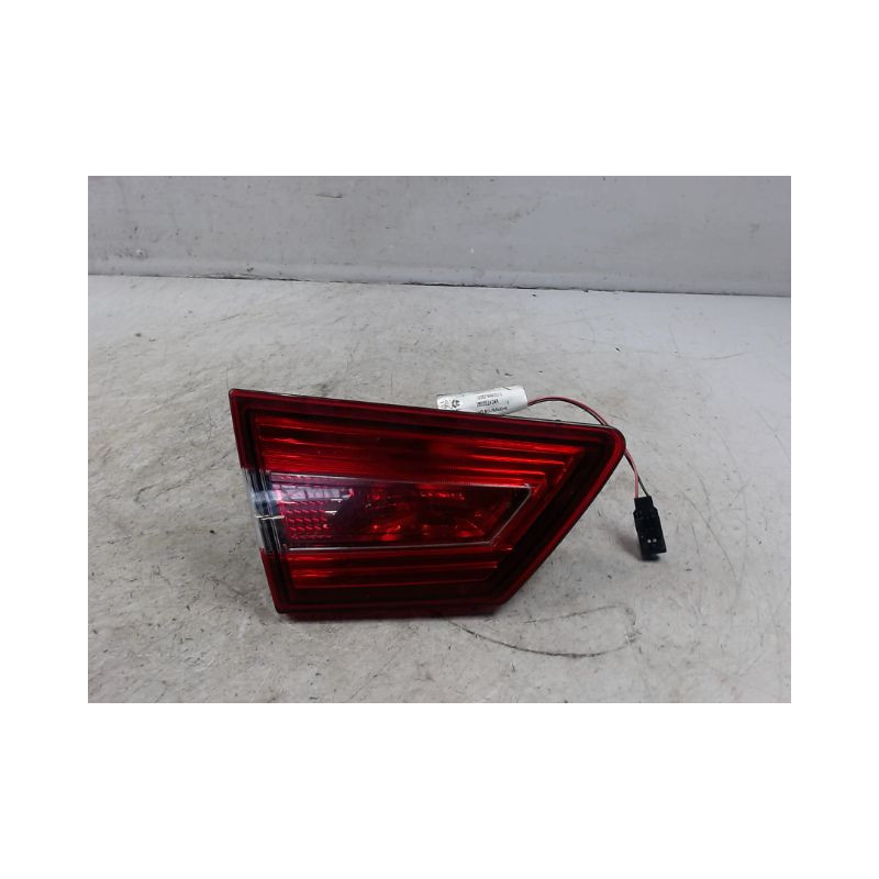 FEU ARRIERE INTERIEUR GAUCHE RENAULT CLIO IV