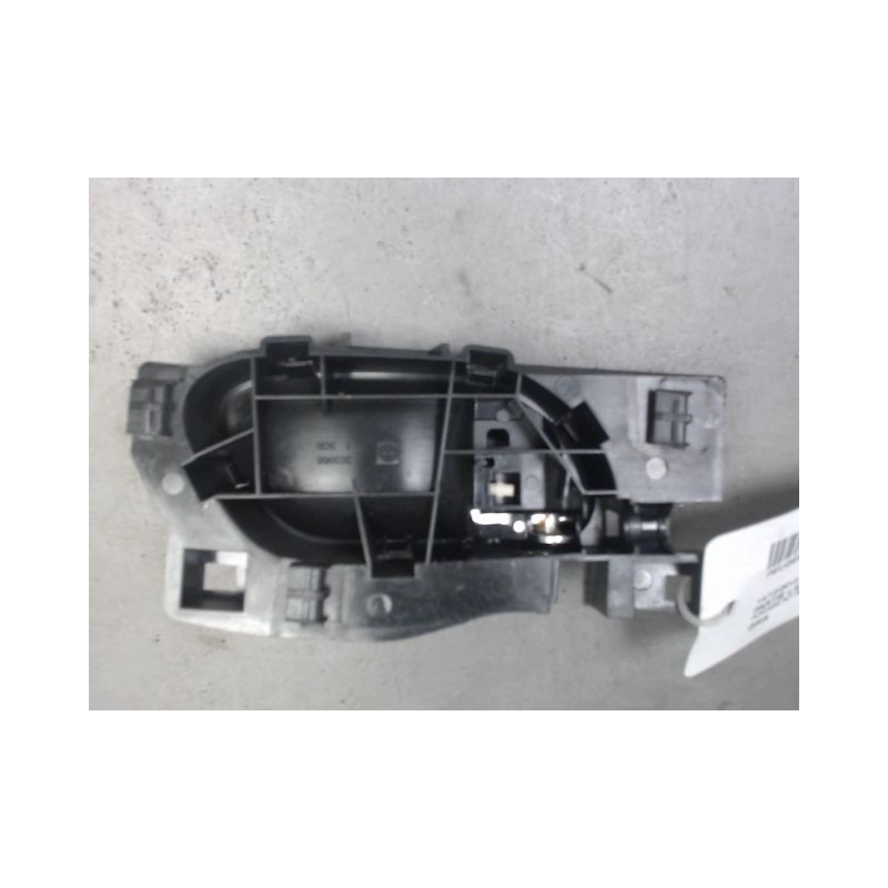 POIGNEE INTERIEURE PORTE AVANT GAUCHE PEUGEOT 208