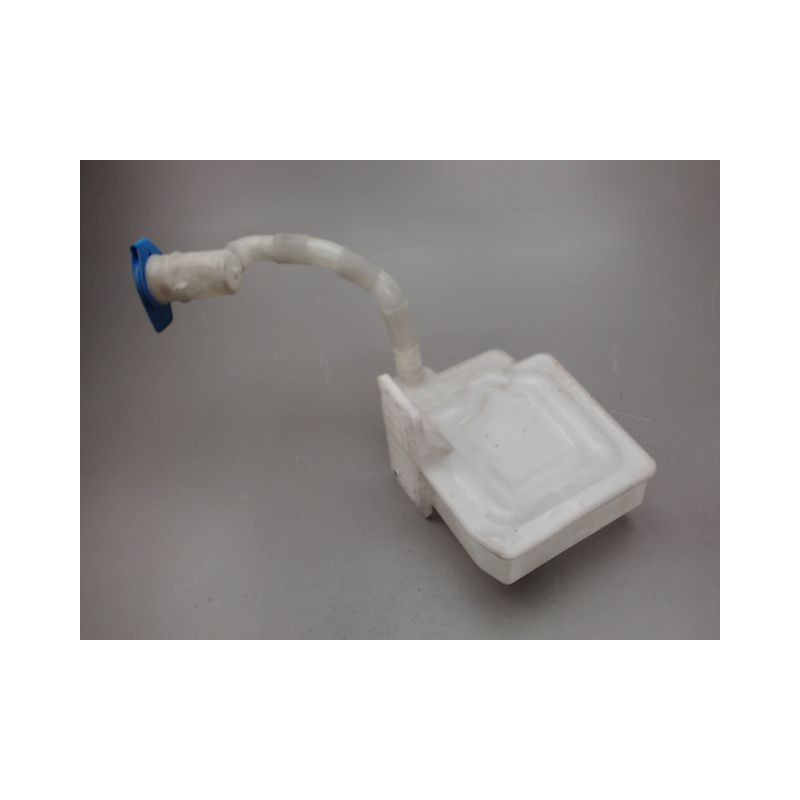 RESERVOIR LAVE-GLACE AVANT AUDI A3