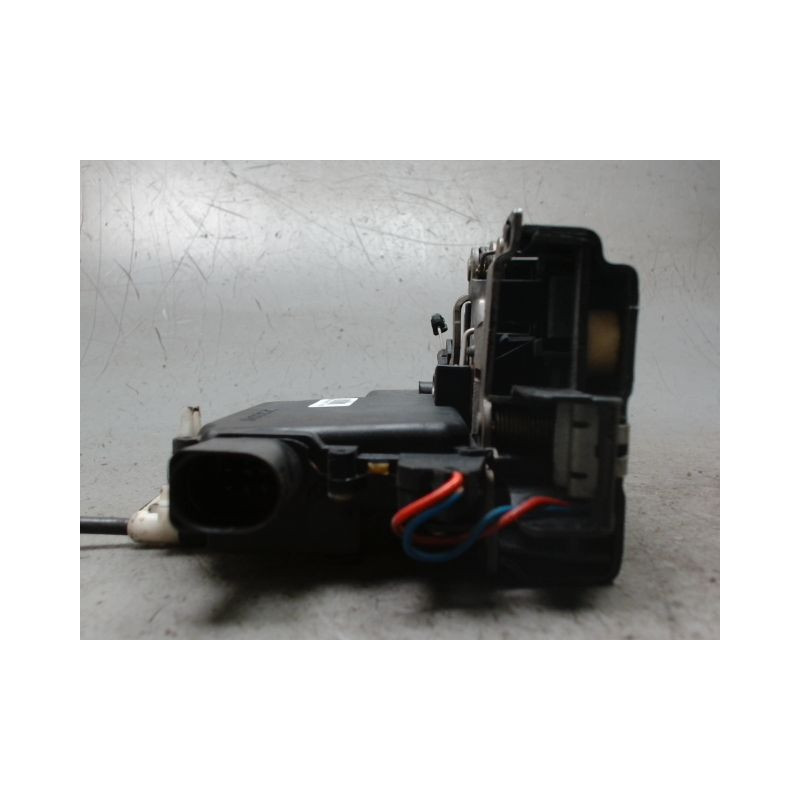 SYSTEME CONDAMNATION ARRIERE GAUCHE VOLKSWAGEN GOLF IV 98-2004
