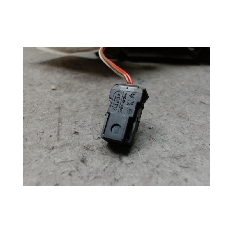 RETROVISEUR EXTERIEUR ELECTRIQUE GAUCHE CITROEN C3 PLURIEL 03-08