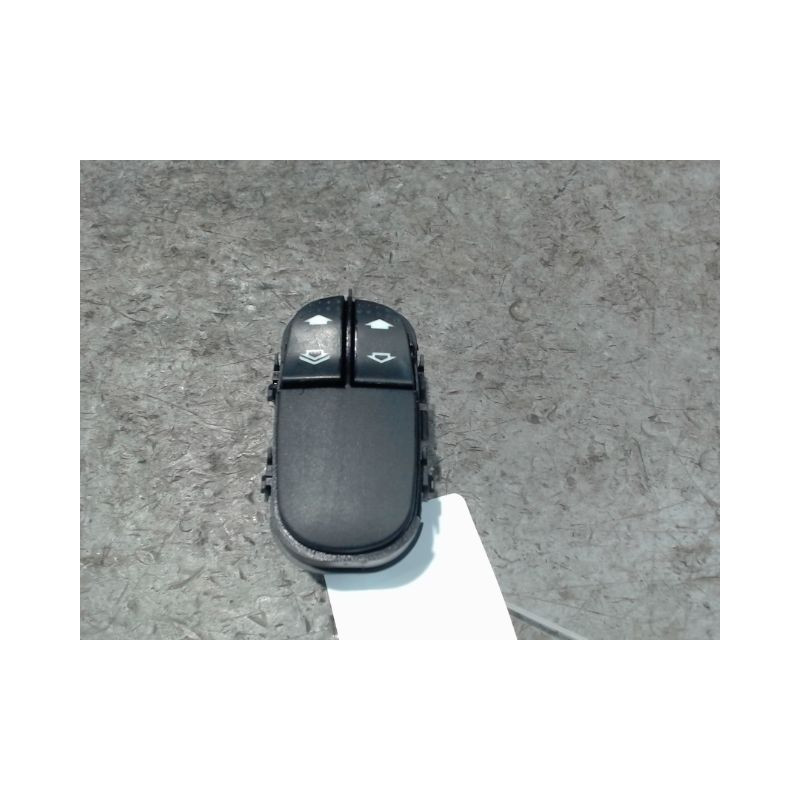 COMMANDE LEVE-GLACE PORTE AVG FORD FOCUS COUPE 98-04