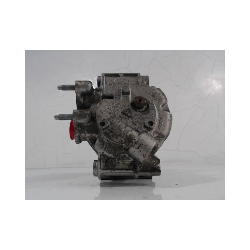 COMPRESSEUR AIR CONDITIONNE FORD FIESTA 2010-